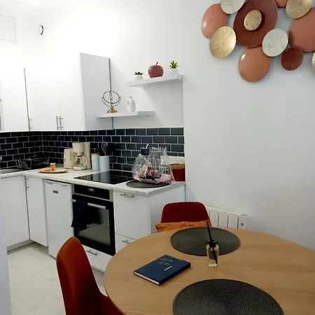 Apartment Rare Entre Luxe Et Douceur Sejournez Au Port De Saint-goustan